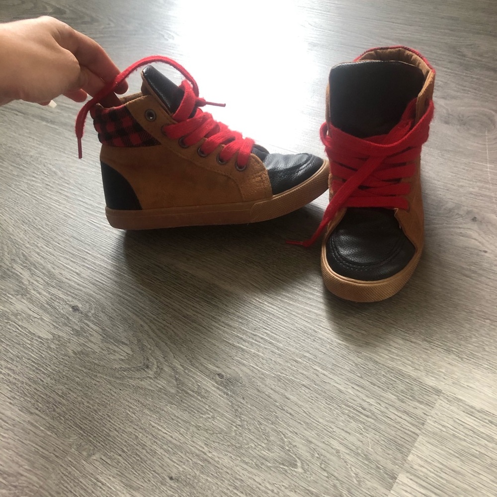 Like new! JustFab size 13 shoes